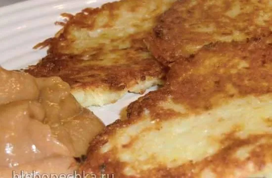 Рейнские картофельные оладьи (Rheinische Reibekuchen oder Rievkooche ... Рейнские картофельные оладьи (Rheinische Reibekuchen oder Rievkooche ...