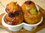Запеченные яблоки с фруктами, на сухариках (в духовке)