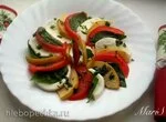 Капрезе с запеченной айвой по-русски