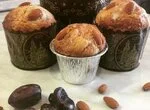 Кулич заварной на финиковой пасте с миндалем