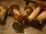 На срезе гриб оказался красным. Не опасно ли?