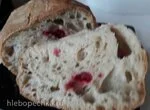 Хлеб деревенский с клюквой на биге