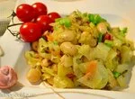 Капуста белокочанная тушеная с фасолью