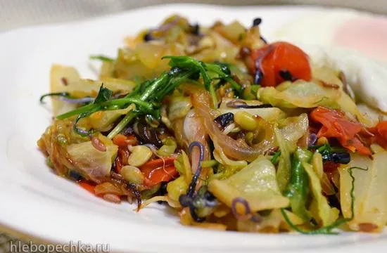 Салатная зеленая смесь, тушеная с микрозеленью - Хлебопечка.ру