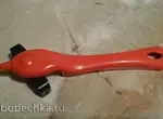 Овощечистка с поворотным лезвием