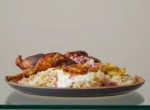 Курица, запеченная с лимоном и соусом цацики