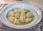 Пельмени с тунцом, отварные в бульоне Комбу Кацуо Даши