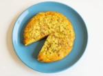 Испанский омлет с томатным соусом (Tortilla de Patatas con Salsa de Tomate)